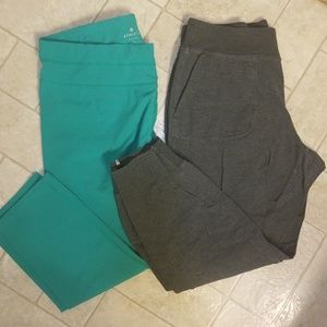 Athleta Crop lot L